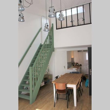 Superbe Duplex De 70M2 Avec 2 Chambres En Hyper Centre Au Calme Sur Cour Classe 3 Etoiles Avec Parking En Option 拉罗歇尔 外观 照片