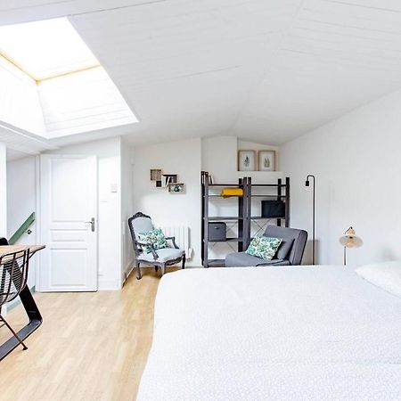 Superbe Duplex De 70M2 Avec 2 Chambres En Hyper Centre Au Calme Sur Cour Classe 3 Etoiles Avec Parking En Option 拉罗歇尔 外观 照片