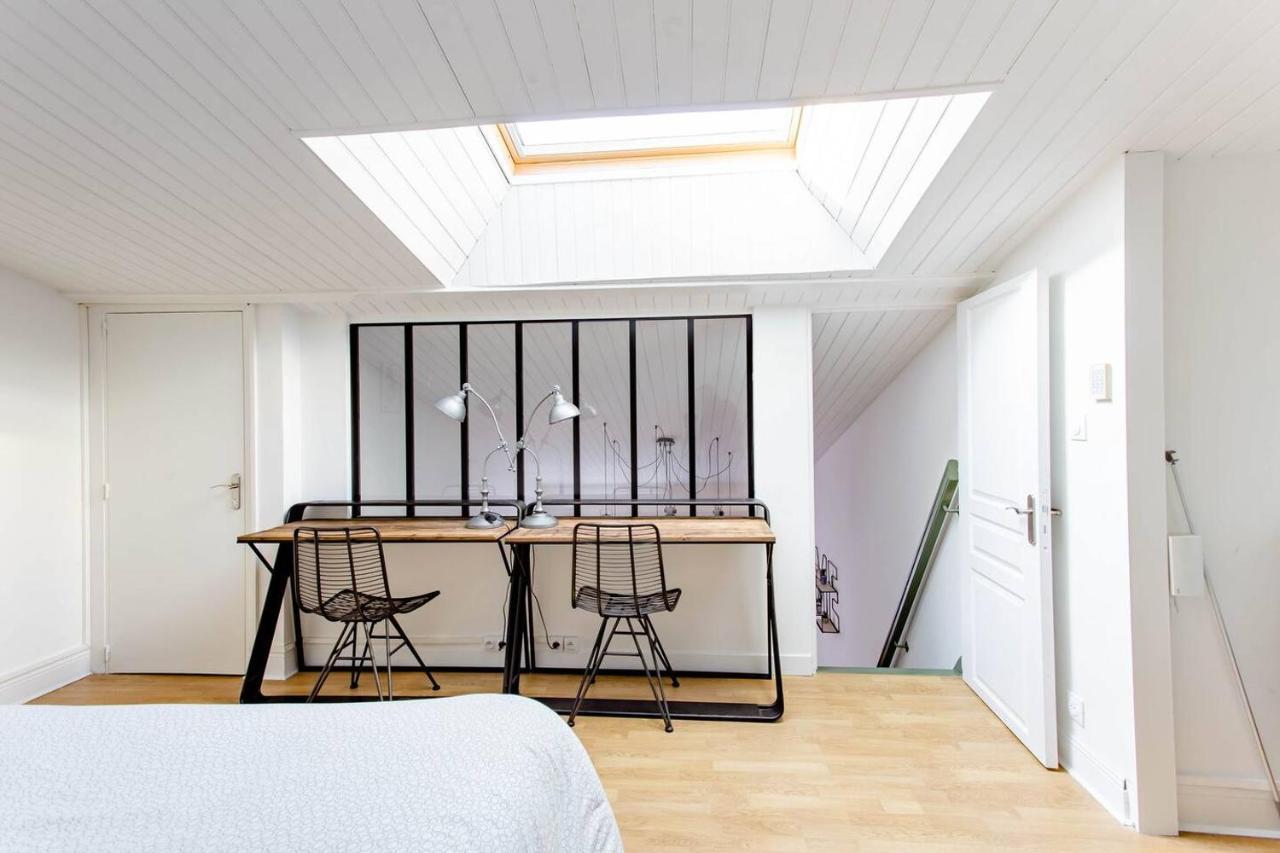 Superbe Duplex De 70M2 Avec 2 Chambres En Hyper Centre Au Calme Sur Cour Classe 3 Etoiles Avec Parking En Option 拉罗歇尔 外观 照片