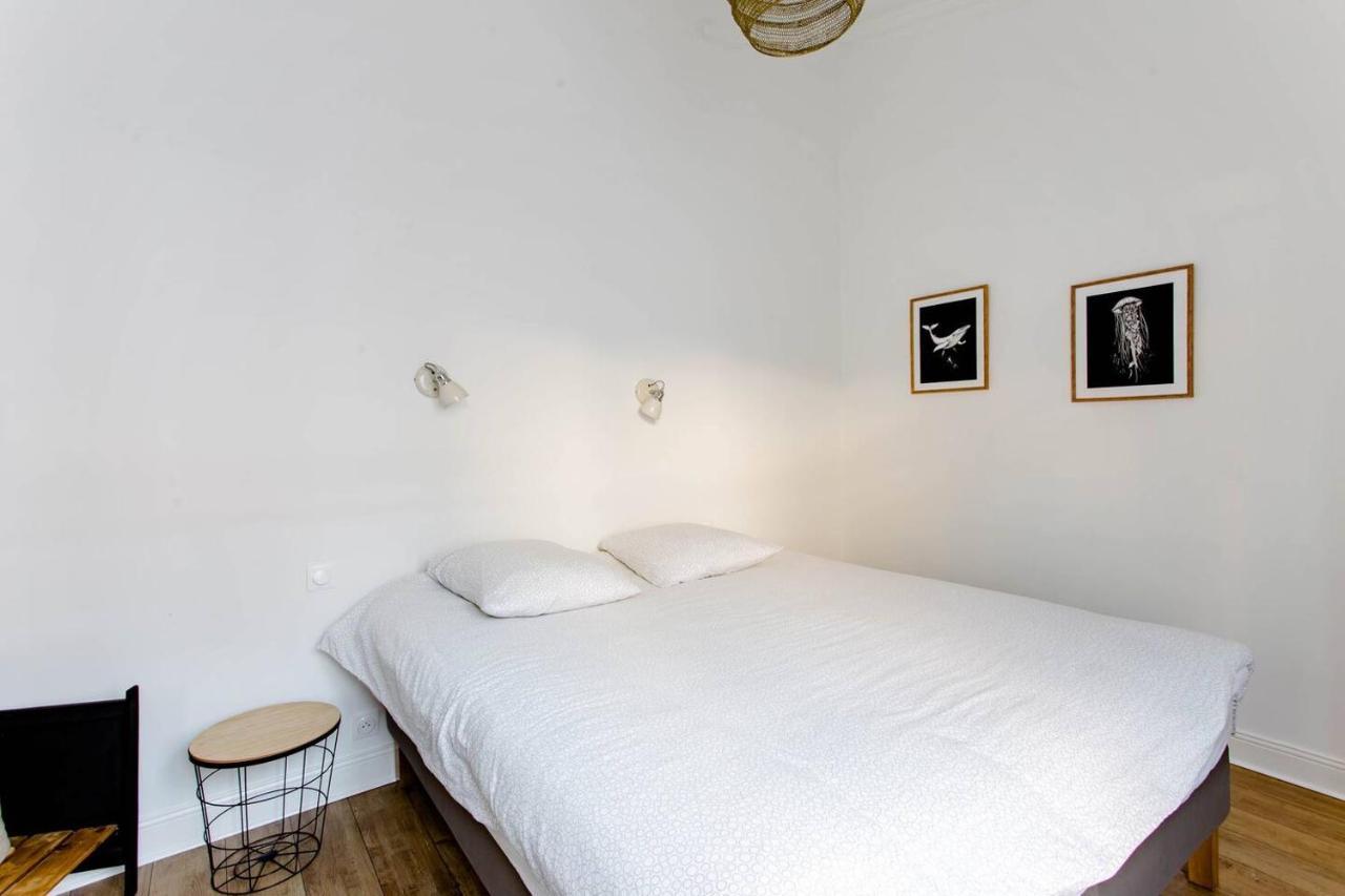 Superbe Duplex De 70M2 Avec 2 Chambres En Hyper Centre Au Calme Sur Cour Classe 3 Etoiles Avec Parking En Option 拉罗歇尔 外观 照片